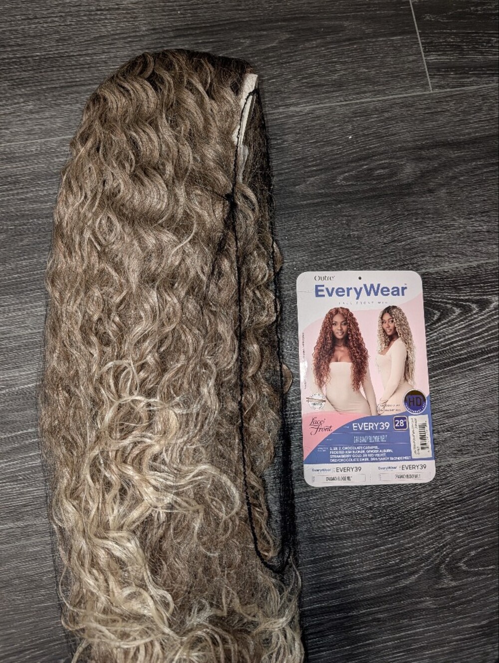 Outre EveryWear Curly Synthetic Wig - Light Brown Blend (28)